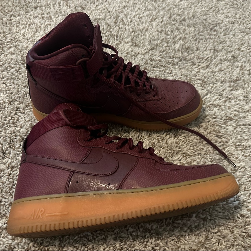 Nike men’s size 11